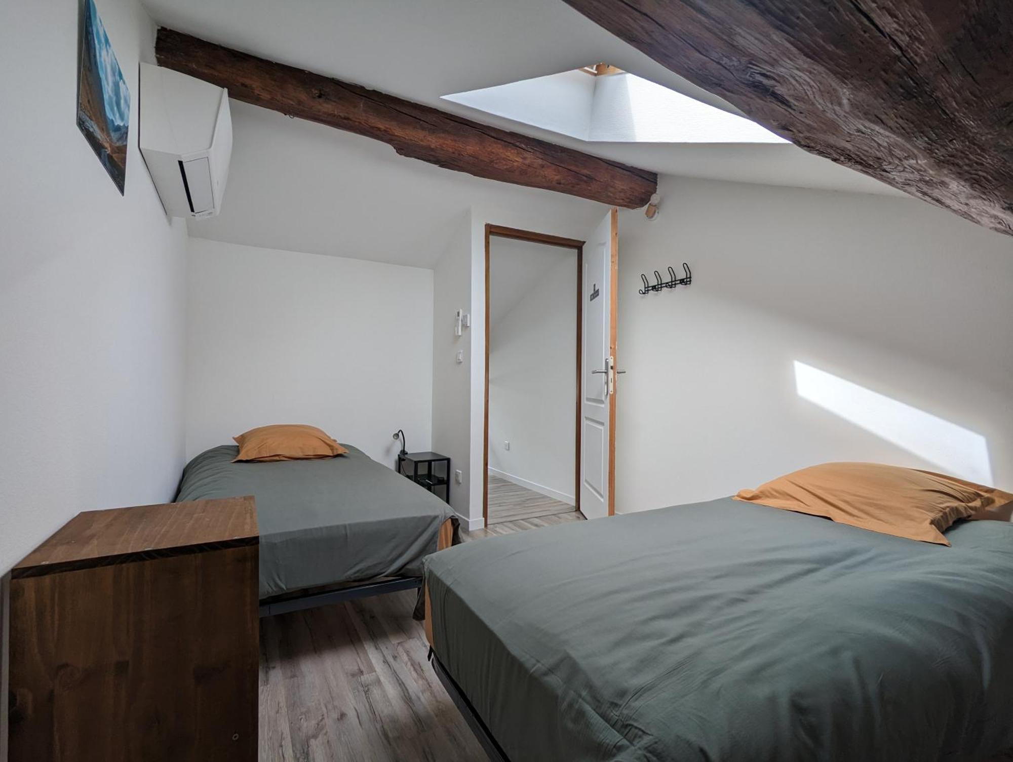 Ferienwohnung Le Cinoche, Cocon Sous Les Toits Pont-de-Vaux Exterior foto